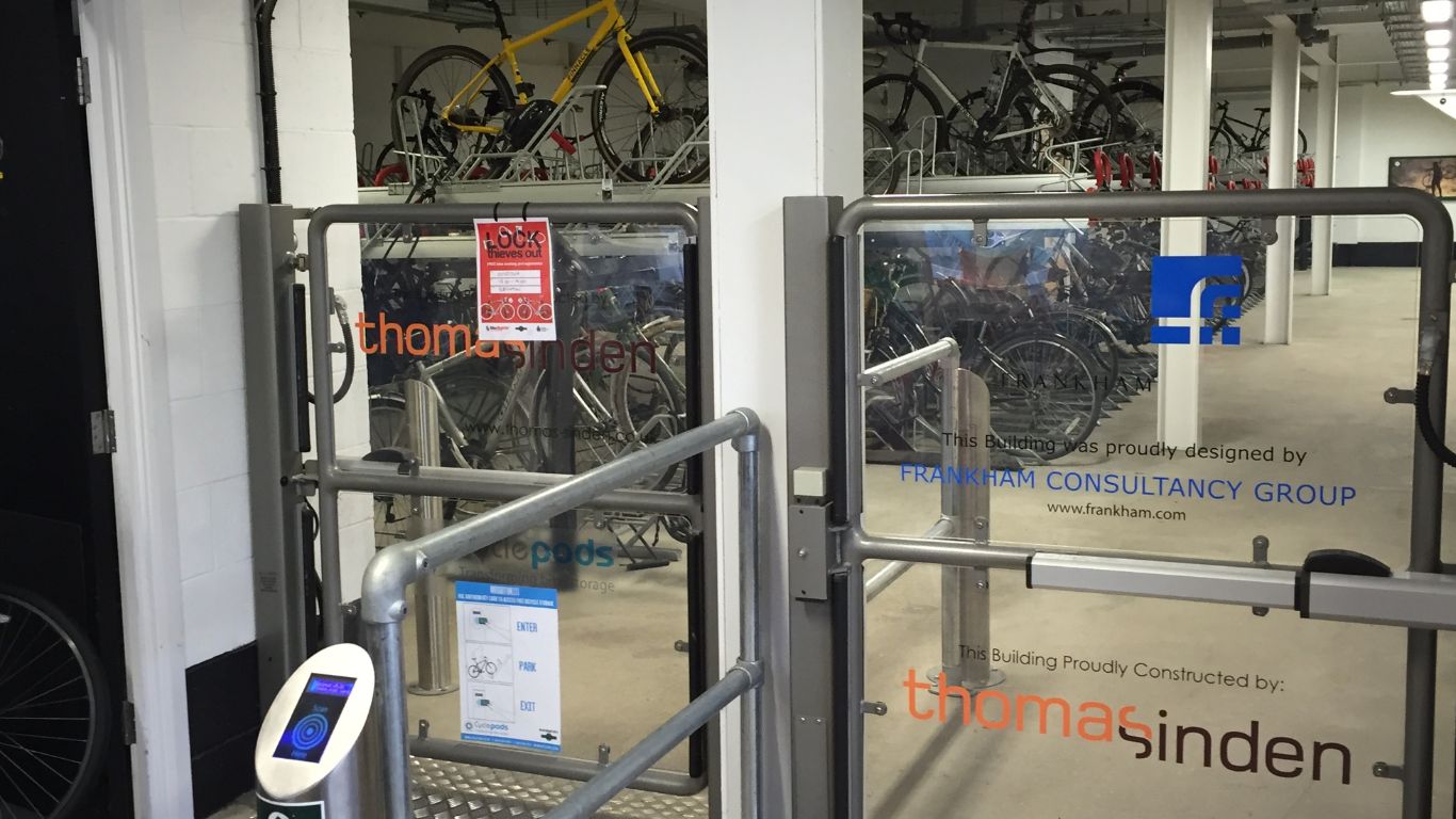 Brighton Railway Station Cycle Hub